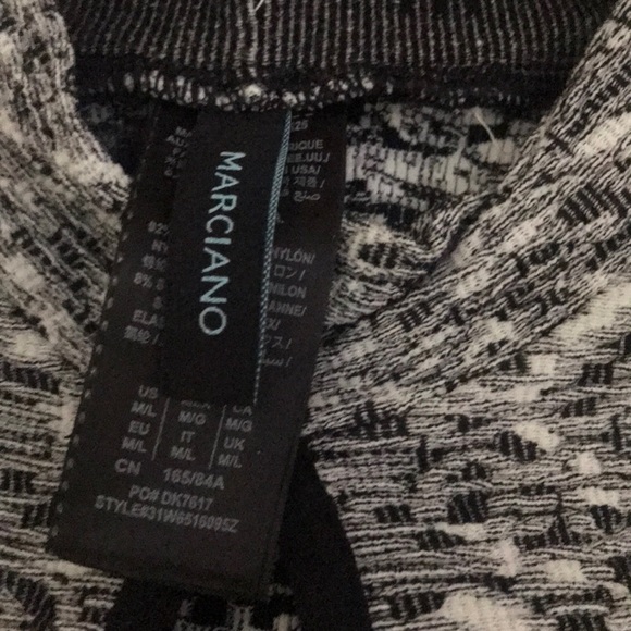 Flattering Marciano top - Picture 2 of 4